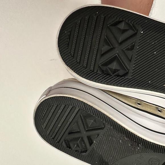 Converse CTAS LIFT PLATFORM OX Gold/Black/White '568630C' Women's Size 10 - Picture 13 of 14